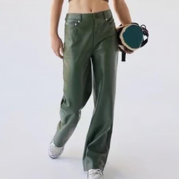 Urban Outfitters Faux Leather Pants Green Size 28 A2 - Picture 1 of 10